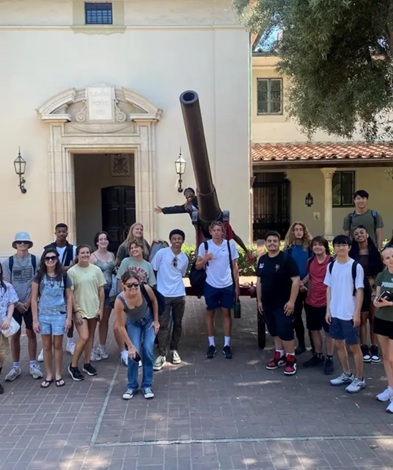 Caltechcannongrouppic_2023