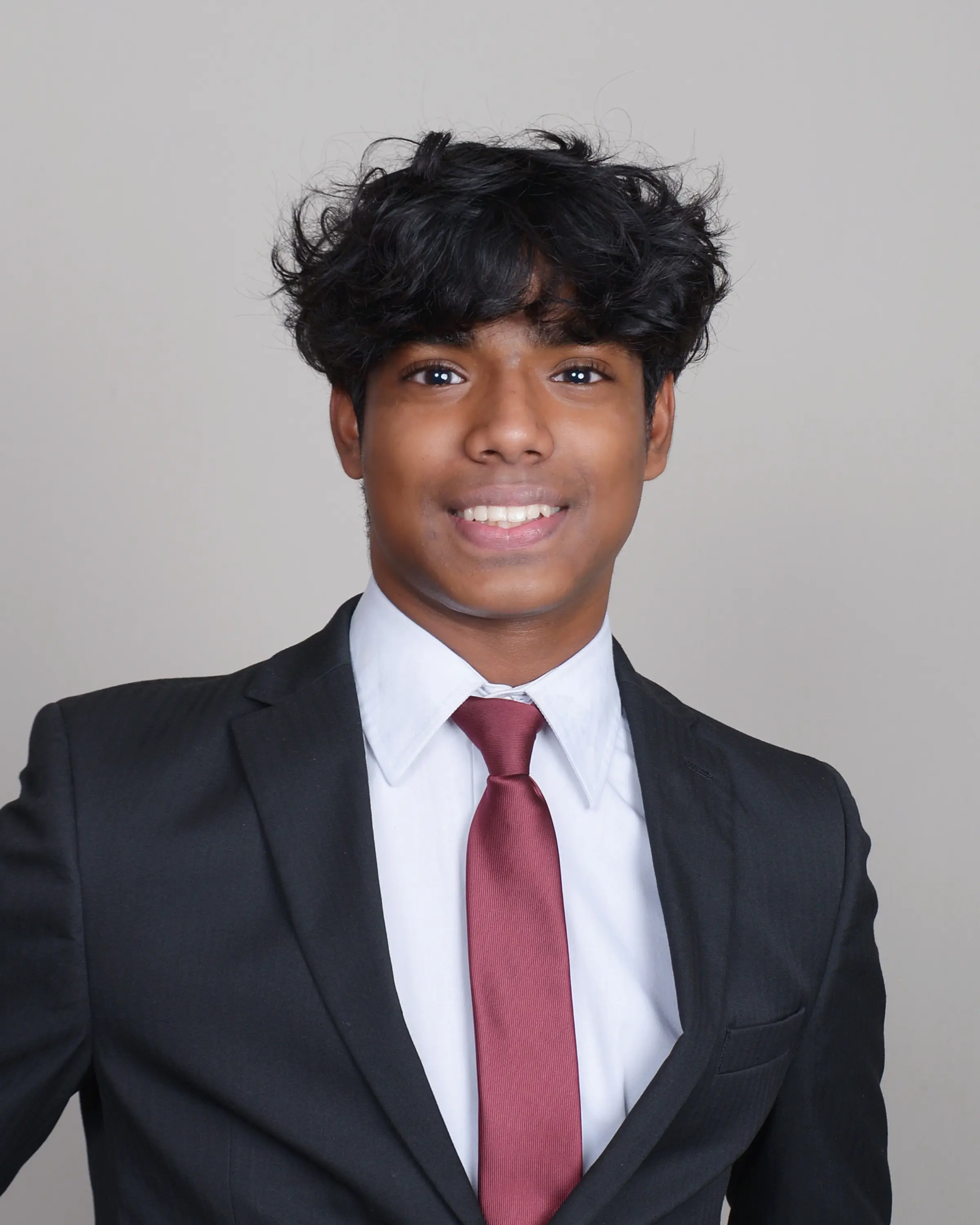 Reuben Paul Headshot 1 (1)