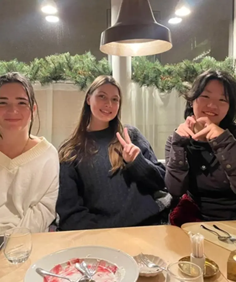 21Fbcbc5 8E63 4333 966C D5310141faf1 (1)